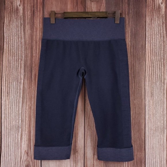 lululemon athletica Navy Leggings - Picture 3 of 10